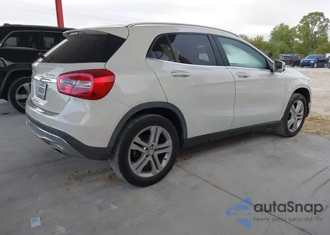 2015 Mercedes-Benz Gla 250 4Matic z USA, uszkodzony, nr VIN WDCTG4GB0FJ095969